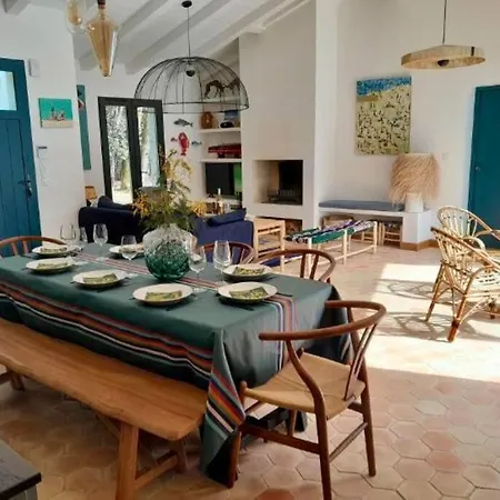 Les Quatre Chenes, House, Vert-bois D'oleron Villa *